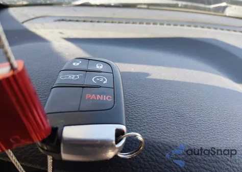 2015 Jeep Grand Cherokee Limited z USA, uszkodzony, nr VIN 1C4RJEBG4FC217831